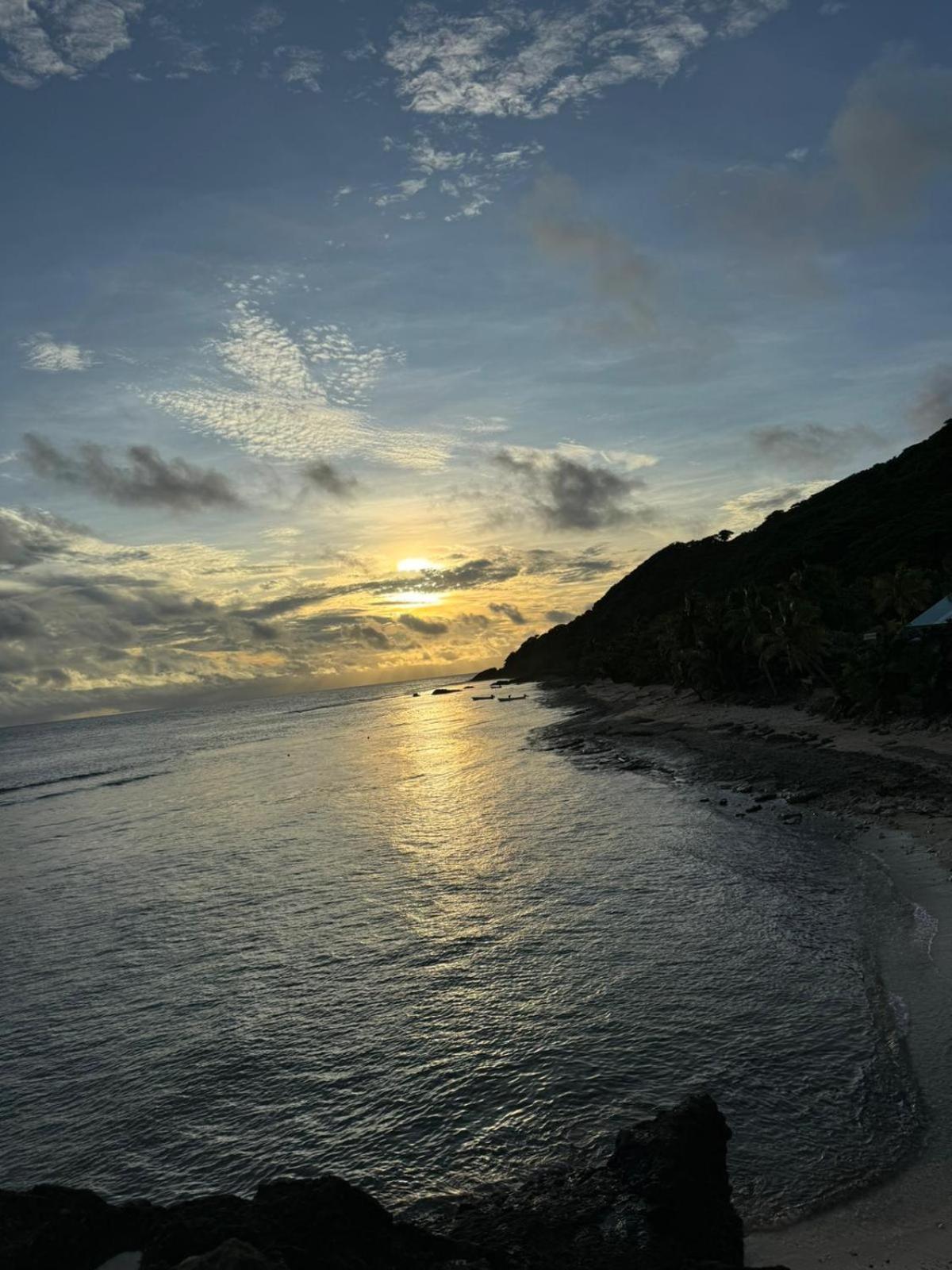 Lusis Homestay เลาโตกา ภายนอก รูปภาพ